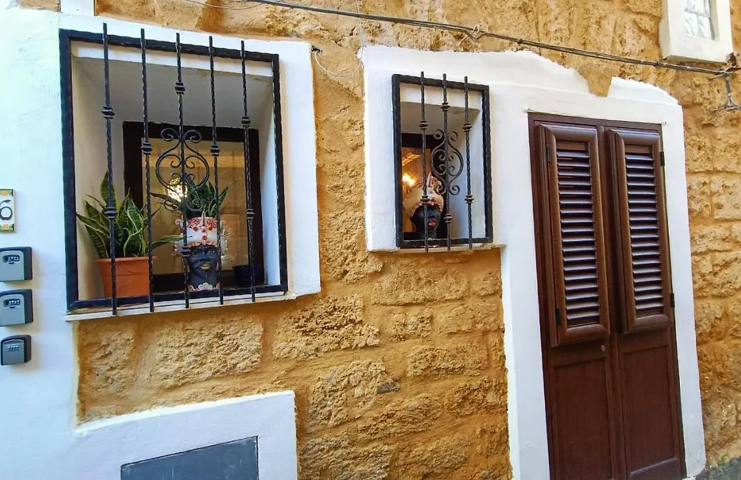 La Terrazza Di Athena Sweet Rooms-1